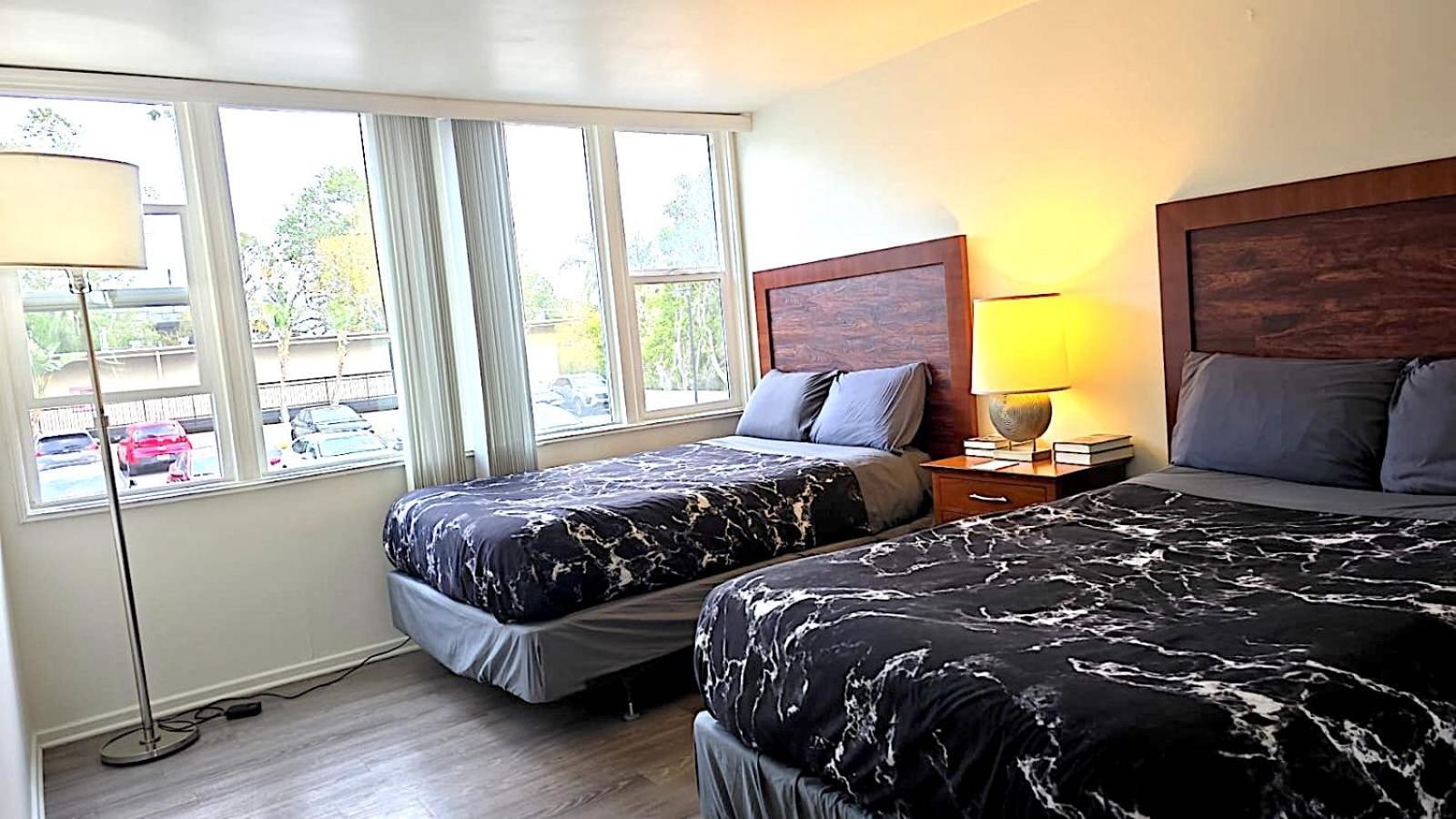 Stayspro Executive Minutes From Santa Monica Aparthotel *
